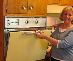 1960 Gas Wall Oven