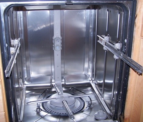 Whirlpool/Kitchen Aid Dishwasher